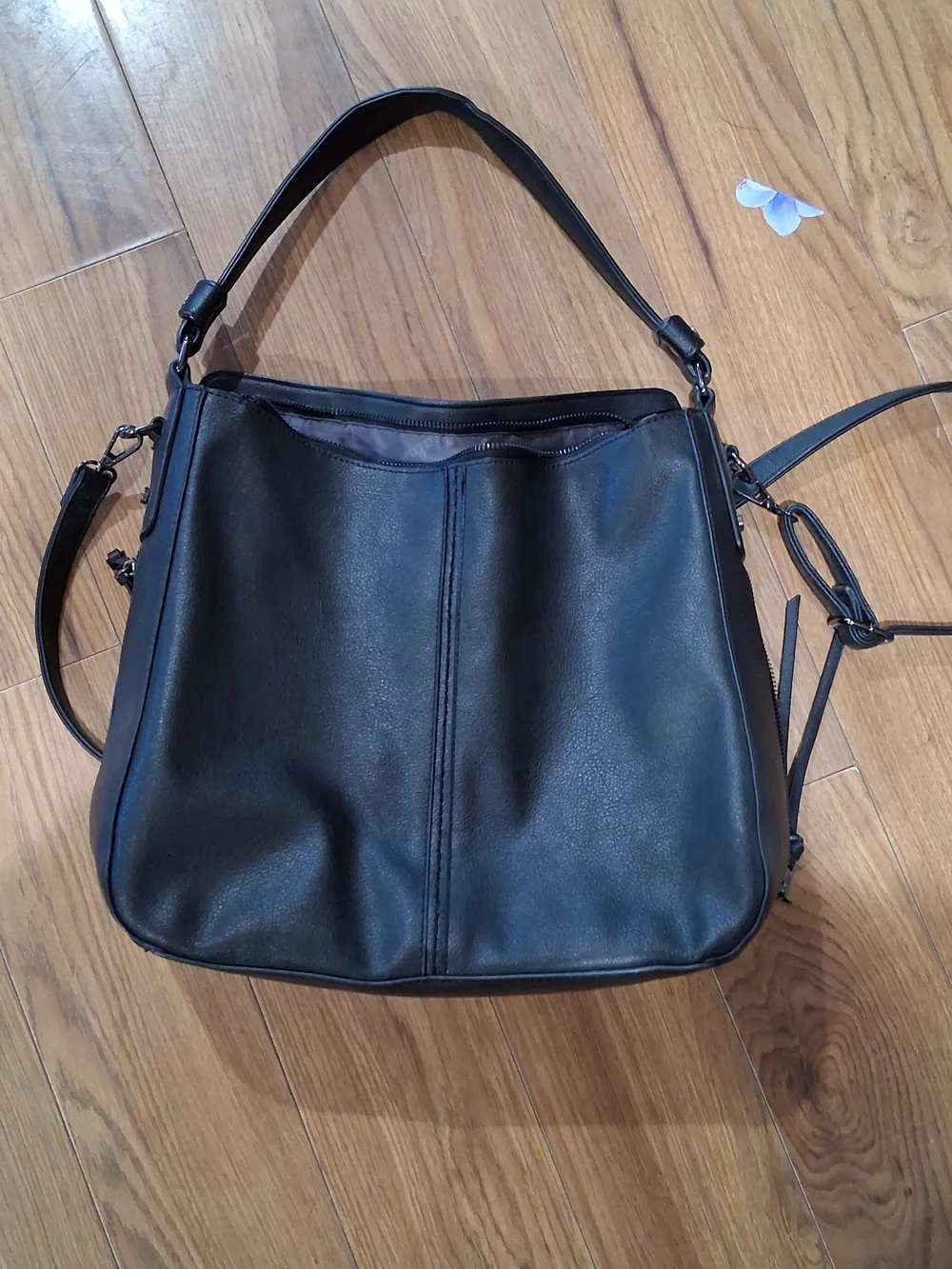Classic Black Leather Shoulder Bag - Women's Bag